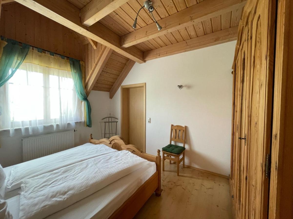 Ferienwohnungen Am Kirchberg Kapplblick Neualbenreuth Exterior photo